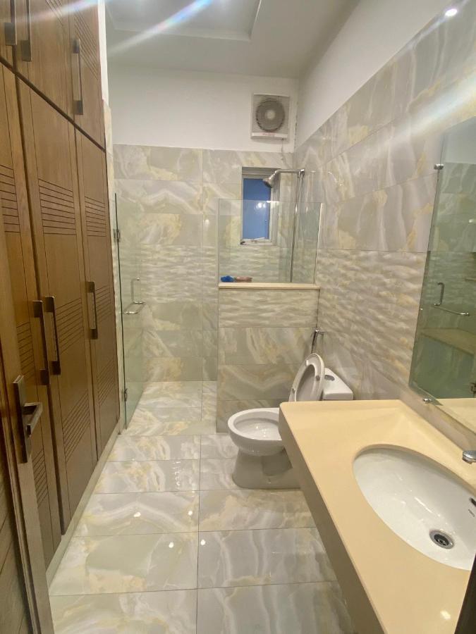 Luxury Guest House In Bahria Town Rawalpindi Exterior foto