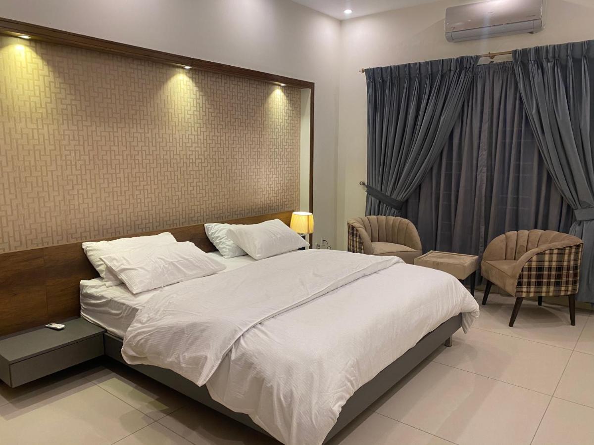 Luxury Guest House In Bahria Town Rawalpindi Exterior foto