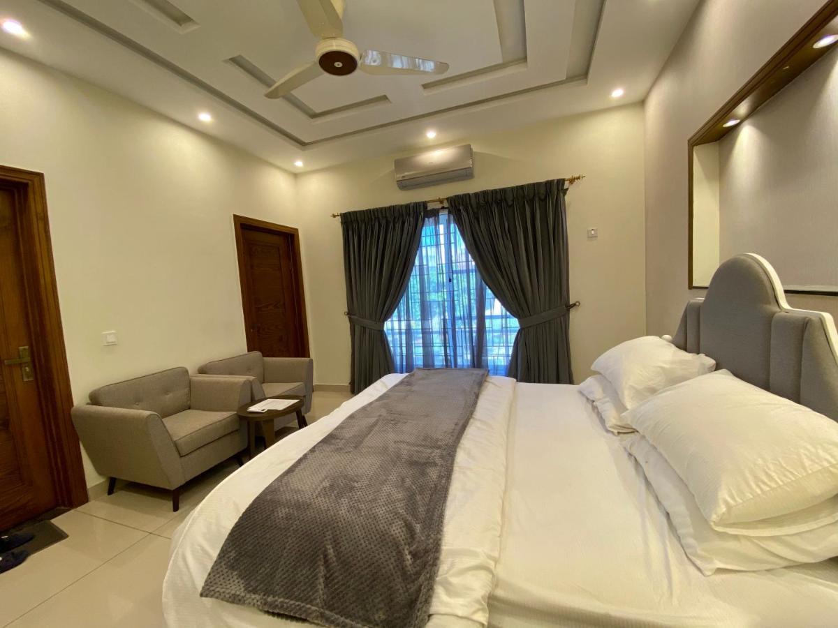 Luxury Guest House In Bahria Town Rawalpindi Exterior foto